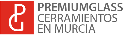 logotipo Premiumglass cerramientos en Murcia